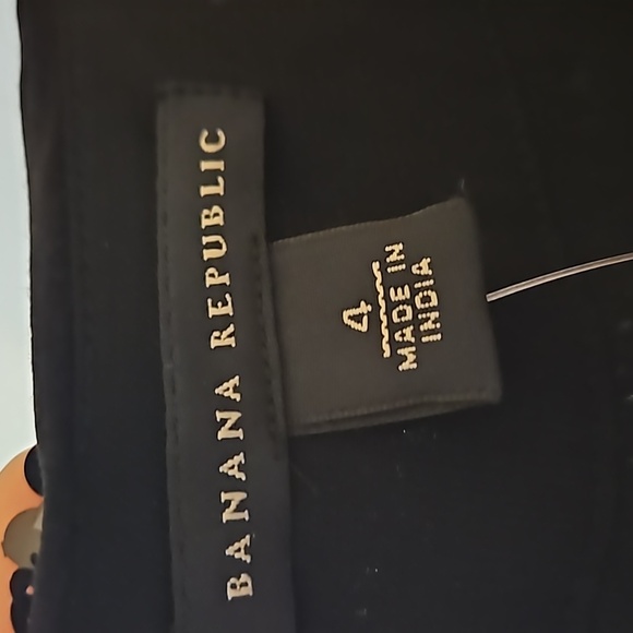 Sequins anyone?   Darling NWT Banana Republic size 4 dress - Picture 13 of 13